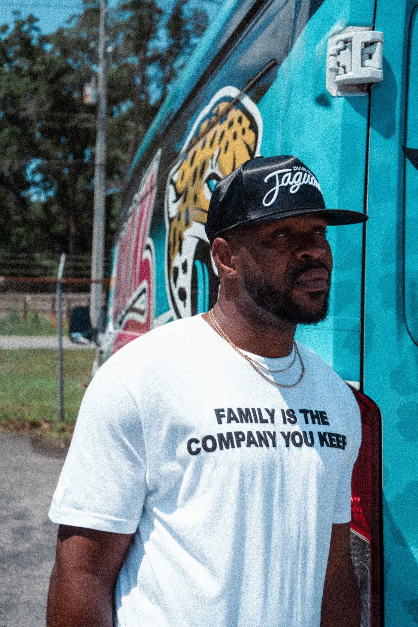 Slogan Tee
